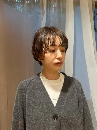 ショート 大人可愛い♡コテ巻き パーマ🌼杉田 萌恵のヘアスタイル