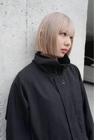 ショート カラー Pia ツボイ ケイタのヘアスタイル