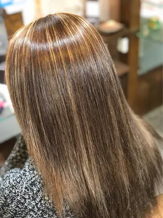 ミディアム 西村 雄二/エクステのヘアスタイル