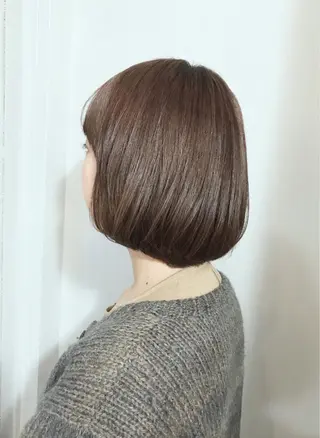 ミディアム カラー 🪐脱白髪染め 🪐松尾菜々美のヘアスタイル