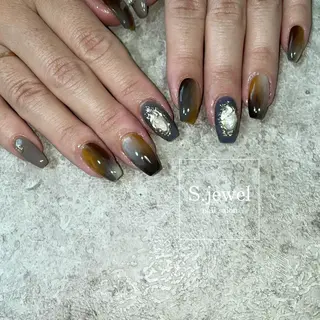 ネイル S. JEWELのネイルデザイン