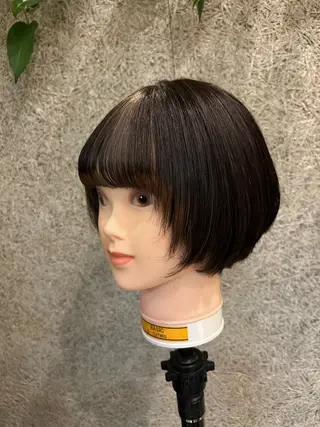 ショート 武井 哉子のヘアスタイル