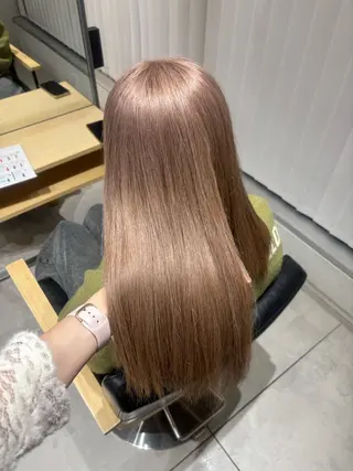 ロング カラー ヘアアレンジ ベージュ/グレージュ 🧸あやか/表参道のヘアスタイル