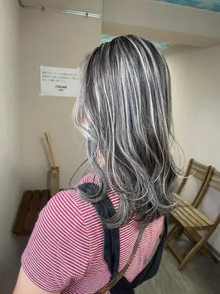 セミロング カラー ヘアアレンジ 松井那津子 /ハイライトブリーチのヘアスタイル
