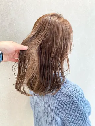 ミディアム カラー デザインカラー✨新倉 佑奈のヘアスタイル