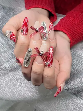 ネイル Lee Nails チップ長さだし専門店のネイルデザイン