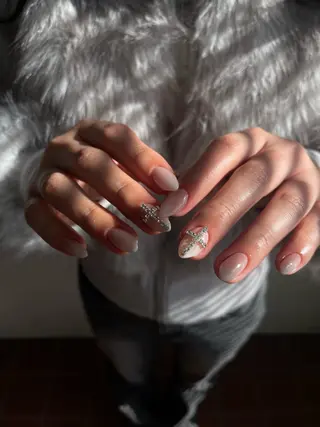 ネイル shion .のネイルデザイン