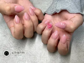 ネイル ネイルルーム チャームのネイルデザイン