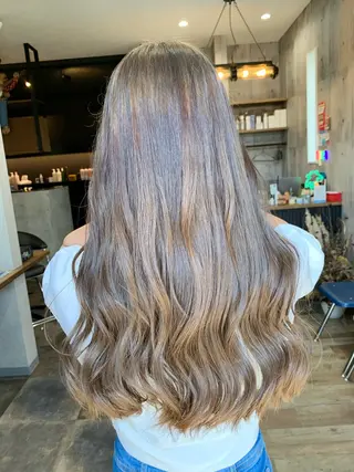 ロング yoshihara yuukiのヘアスタイル