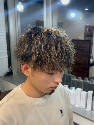 カラー パーマ メンズ Hazu 【パーマ特化美容師】のヘアスタイル