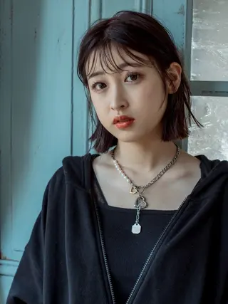 ショート カラー 坂口 みりのヘアスタイル