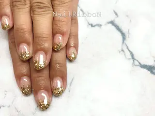 ネイル ネイルリボン 受付スタッフのネイルデザイン
