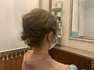 ミディアム ショート/脱白髪染め ☆宇﨑悠実のヘアスタイル