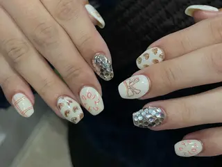 ネイル NAKAKARIYA .Rのネイルデザイン