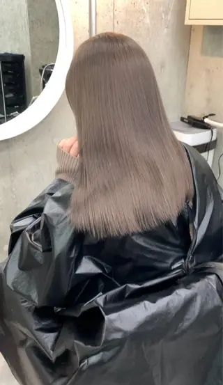 カラー 菊地 万佐久のヘアスタイル