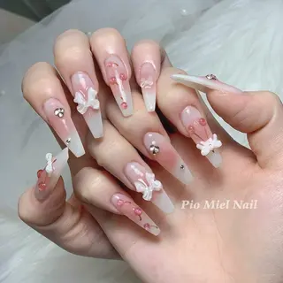 ネイル Pio Mielのネイルデザイン