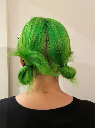 ミディアム カラー ブリーチ👩🦳/ ✂︎MANAMIのヘアスタイル
