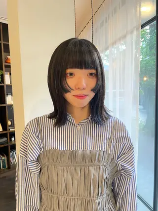 ミディアム ボブ/レイヤーカット sumireのヘアスタイル