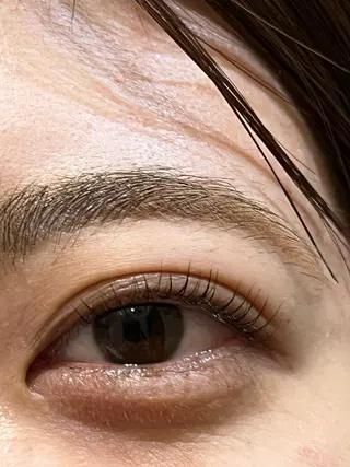 マツエク・マツパ 三澤 朱里の眉毛・アイブロウイメージ