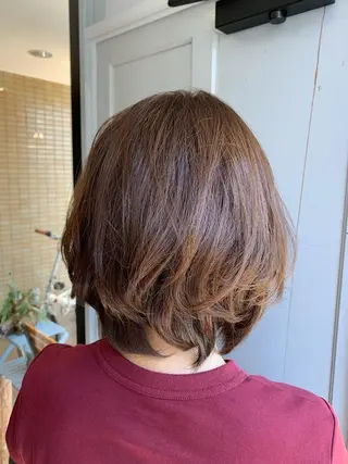 ショート カラー ツキダテ ユイのヘアスタイル