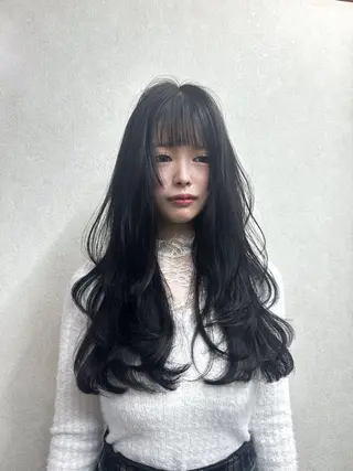 セミロング ARMONY 神宮前所属・コテ巻き風パーマ 🦋そま🦋のヘアスタイル