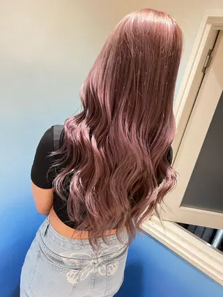 セミロング 🔥ハイトーンカラー ギャルNAOKI🔥のヘアスタイル