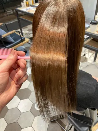 セミロング カラー 髪質改善/痛ませ ないカラー/西村航大のヘアスタイル