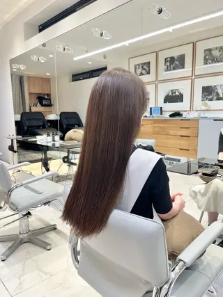 セミロング カラー メンズ眉毛サロン⚪️ マユクリア名古屋栄店の眉毛・アイブロウイメージ