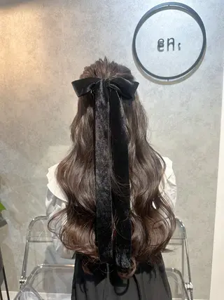 ヘアアレンジ 銀座レイヤーカット ×シースルー前髪のヘアスタイル