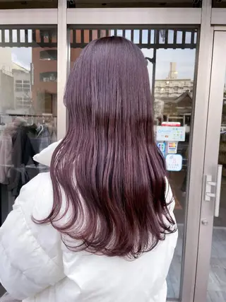 セミロング カラー ヘアアレンジ イワタ マハ/ minim hairのヘアスタイル