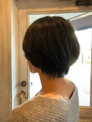 ショート 谷口ゆめ/縮毛矯正/ 大人女子/眉ワックスのヘアスタイル