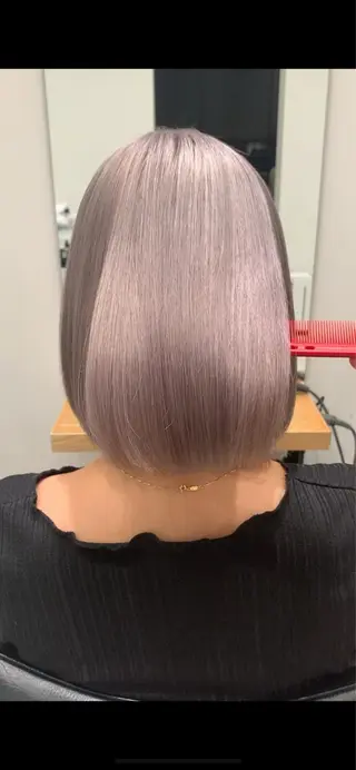 ミディアム カラー れい🫧 ハイトーン特化のヘアスタイル