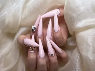 ネイル Lucky. Nail.Salonのネイルデザイン
