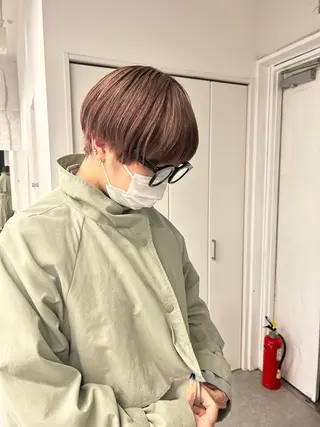 ショート カラー 愛結 暖色カラー🎀🩰のヘアスタイル