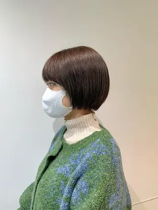 ミディアム カラー 髪と心を整える美容師 透明感カラー/ボブのヘアスタイル