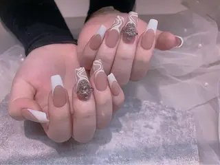 ネイル 美爪パラジェル導入店 Sunnilyのネイルデザイン