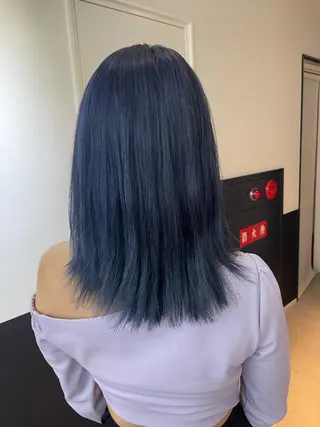 ミディアム カラー ショート/脱白髪染め ☆宇﨑悠実のヘアスタイル