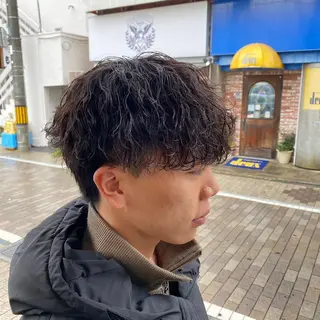 パーマ メンズ ミモリ ユウタのヘアスタイル
