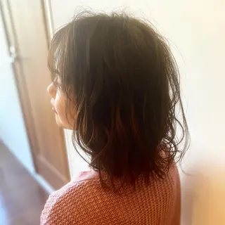 ミディアム 石井 麻鈴のヘアスタイル
