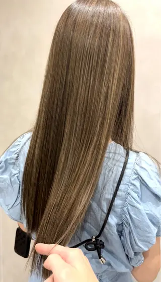 ロング カラー ハイライト 透明感カラー松本のヘアスタイル