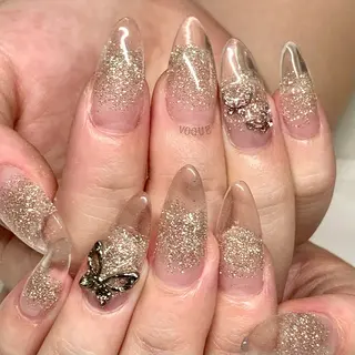 ネイル VOGUE ×SWANのネイルデザイン