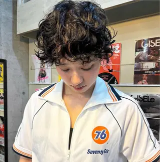 ショート カラー パーマ ヘアアレンジ メンズ キッズ デザインパーマ メンズカット 郁美のヘアスタイル