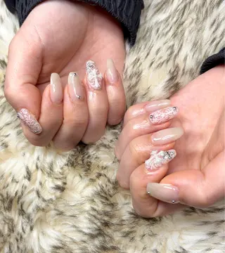 ネイル nailroom HARU.のネイルデザイン