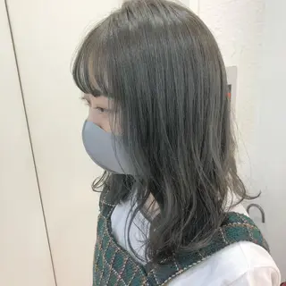 ミディアム カラー TRENCH　相澤 果歩のヘアスタイル