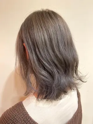 ミディアム カラー 松村 未央のヘアスタイル