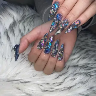 ネイル la vie Luire ｱｽｶのネイルデザイン