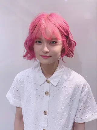 ショート カラー ヘアアレンジ 柔らか垢抜けｶﾗｰと ｶｯﾄ🫧ASUKAのヘアスタイル