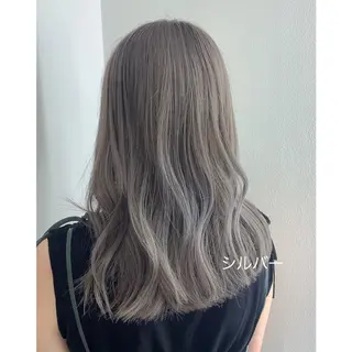 セミロング しまうち れおなのヘアスタイル