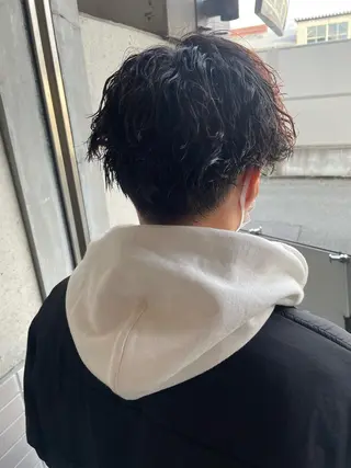 パーマ メンズ 大阪美容師 井上智博のヘアスタイル