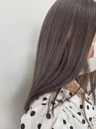 セミロング カラー 山下 千明のヘアスタイル